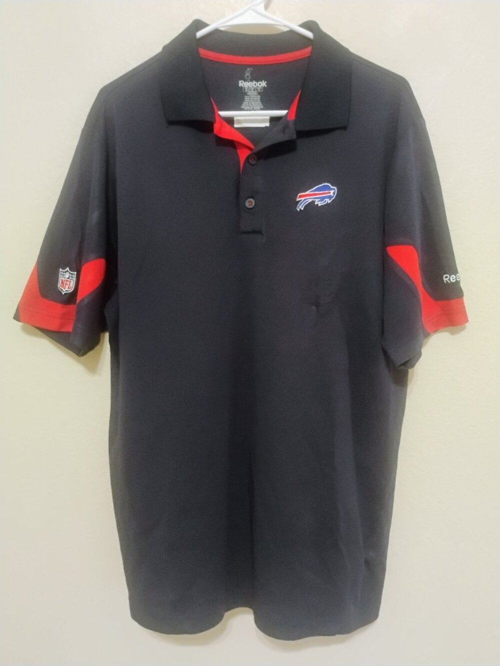 Reebok Buffalo Bills Men's M Black Red NFL PlayDry Polo Shirt